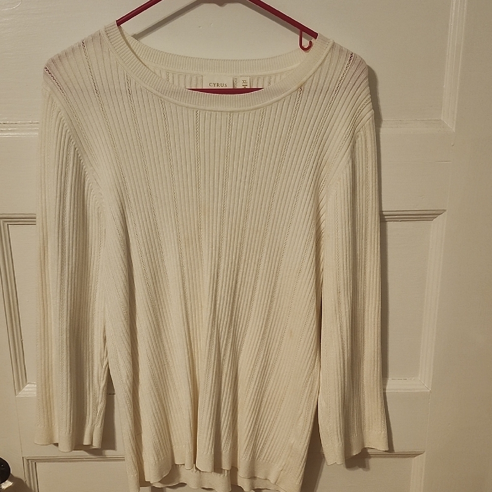 Cyrus Women's Long Sleeve Cream Top
